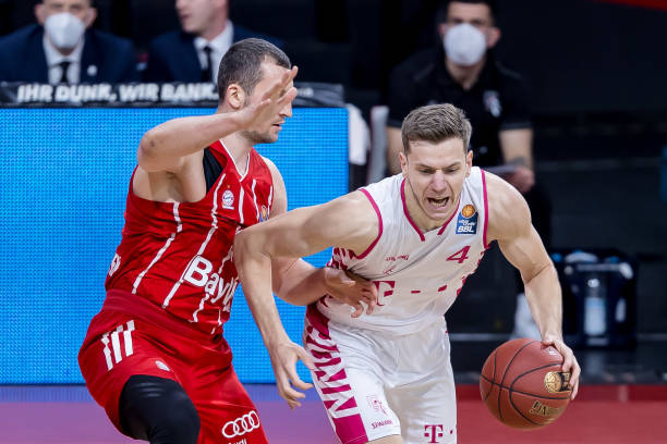 进攻王牌 进攻王牌