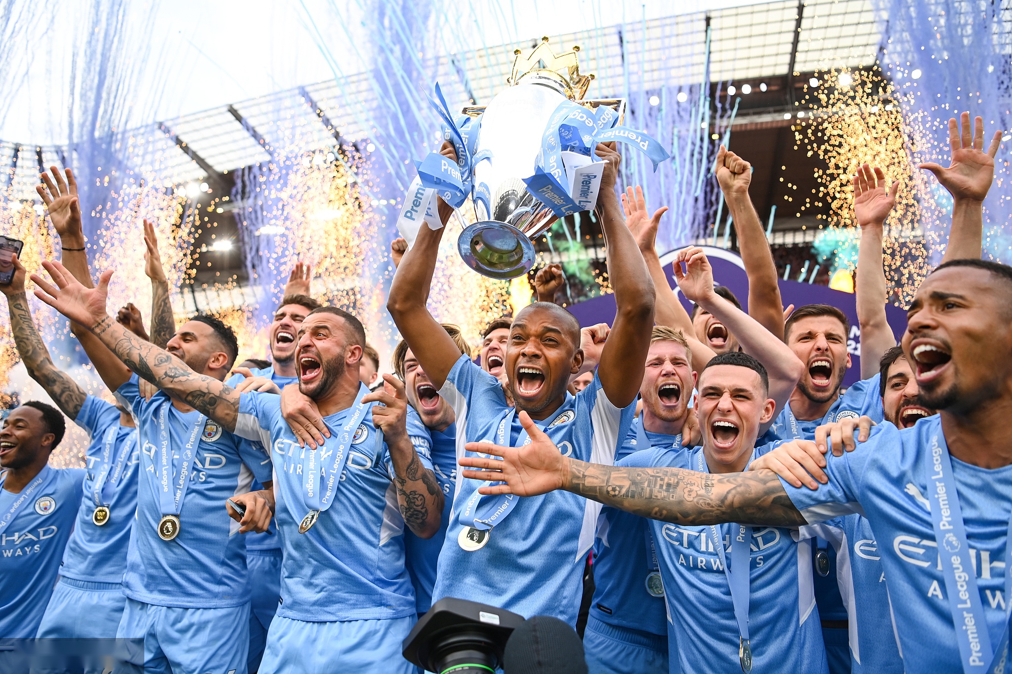 个关注球迷 个关注球迷